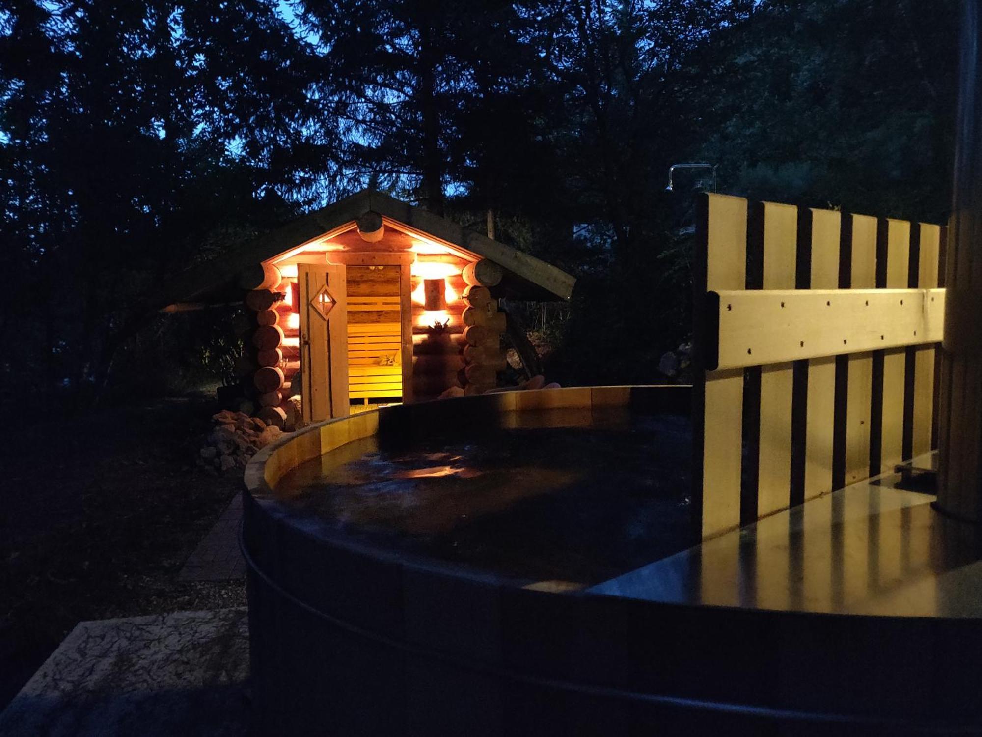 Les Grangeonnes, Gites Nature, Piscine, Bain Nordique, Sauna Pour Accueil Familiale Ou De Groupe Saint-Basile Dış mekan fotoğraf